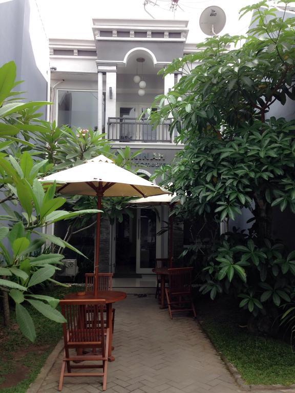 Safa Homestay Yogyakarta Exterior foto